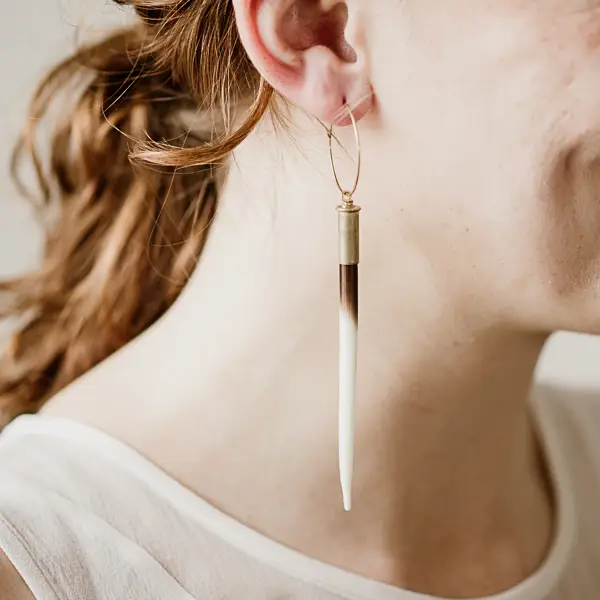 Commonform Quill Hoop Earrings - Heyday Bozeman Mostly White / Long >2.5